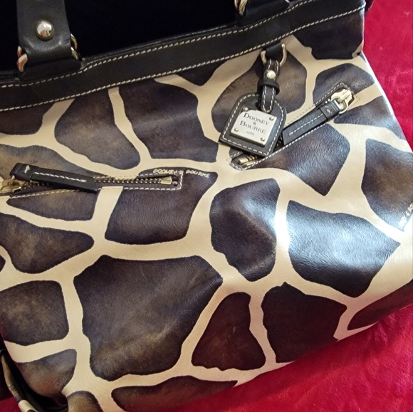 Dooney and Bourke Bag - Picture 1 of 5